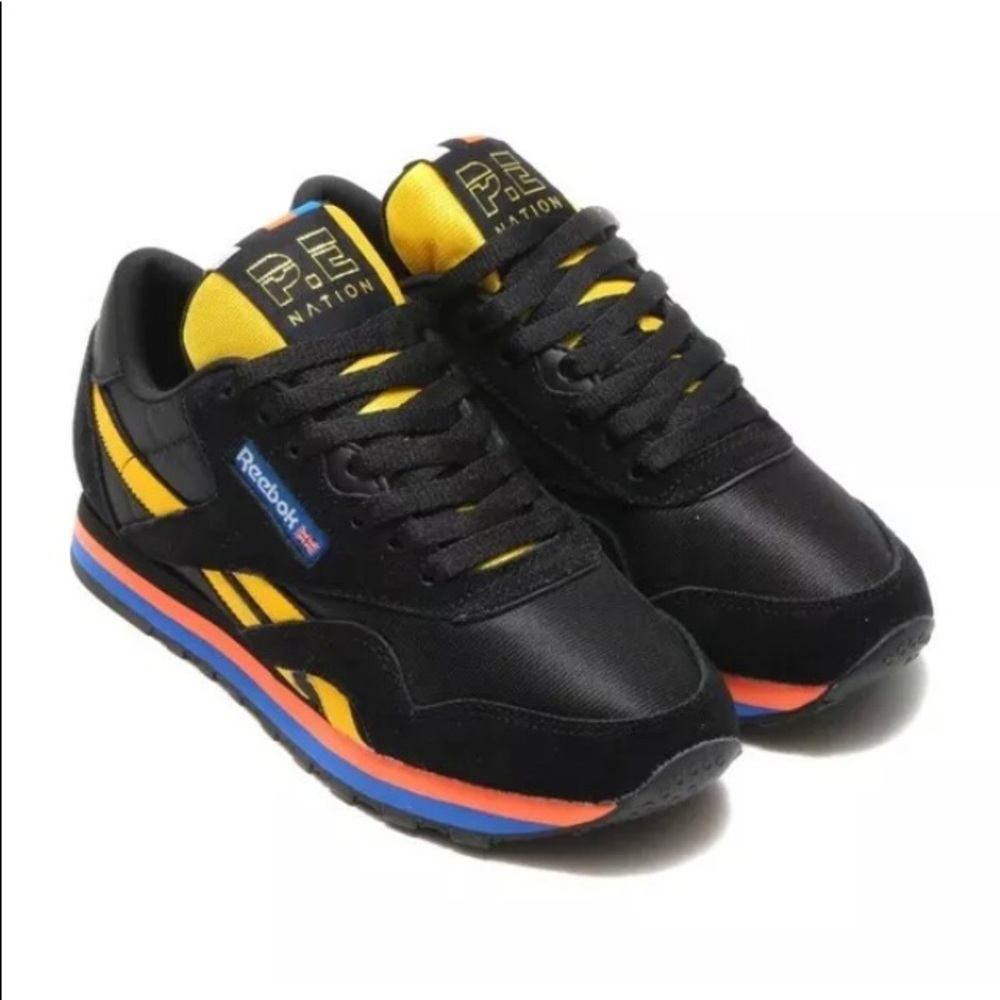 Classic nylon reebok sneakers